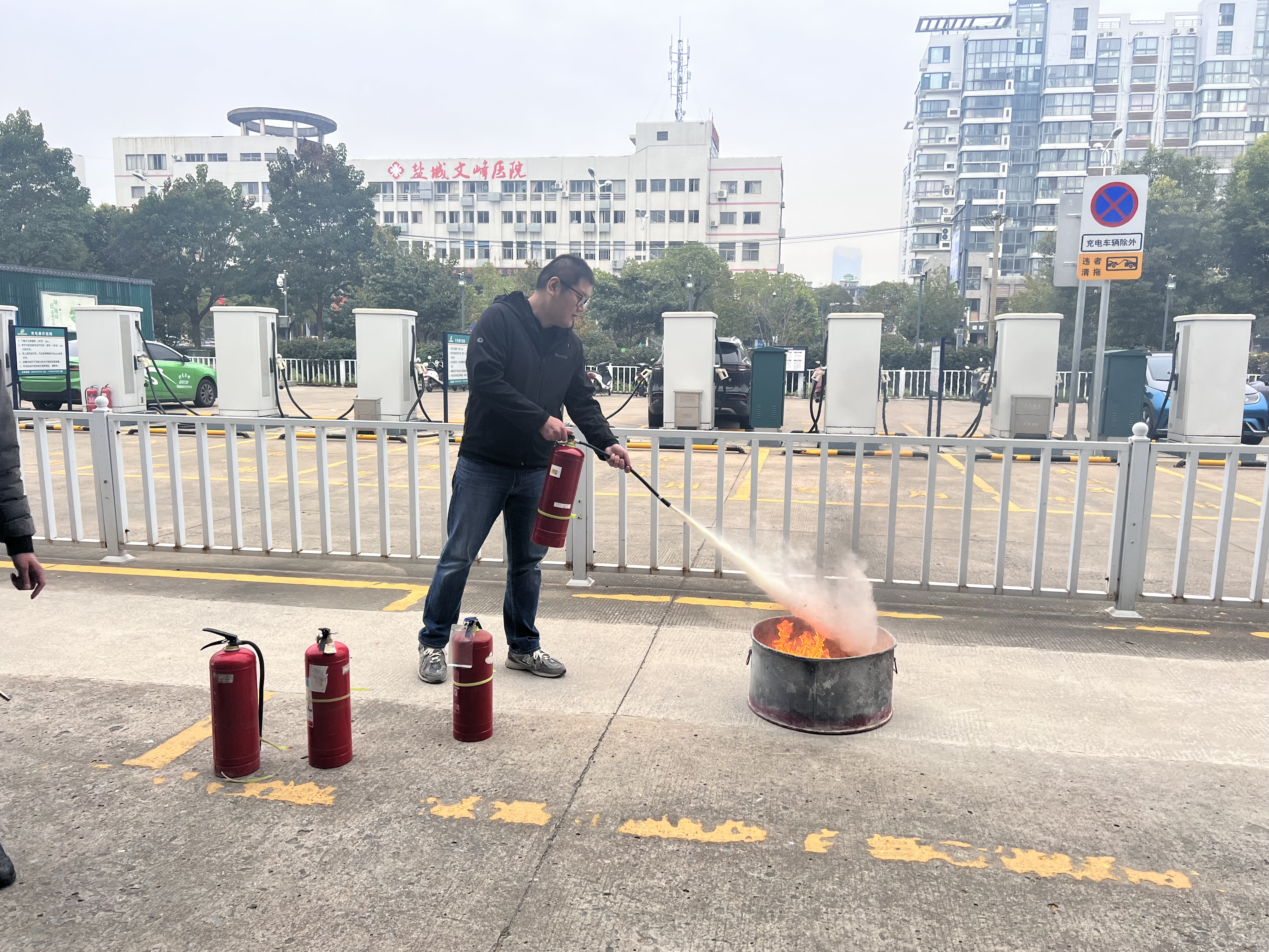 正在上传...