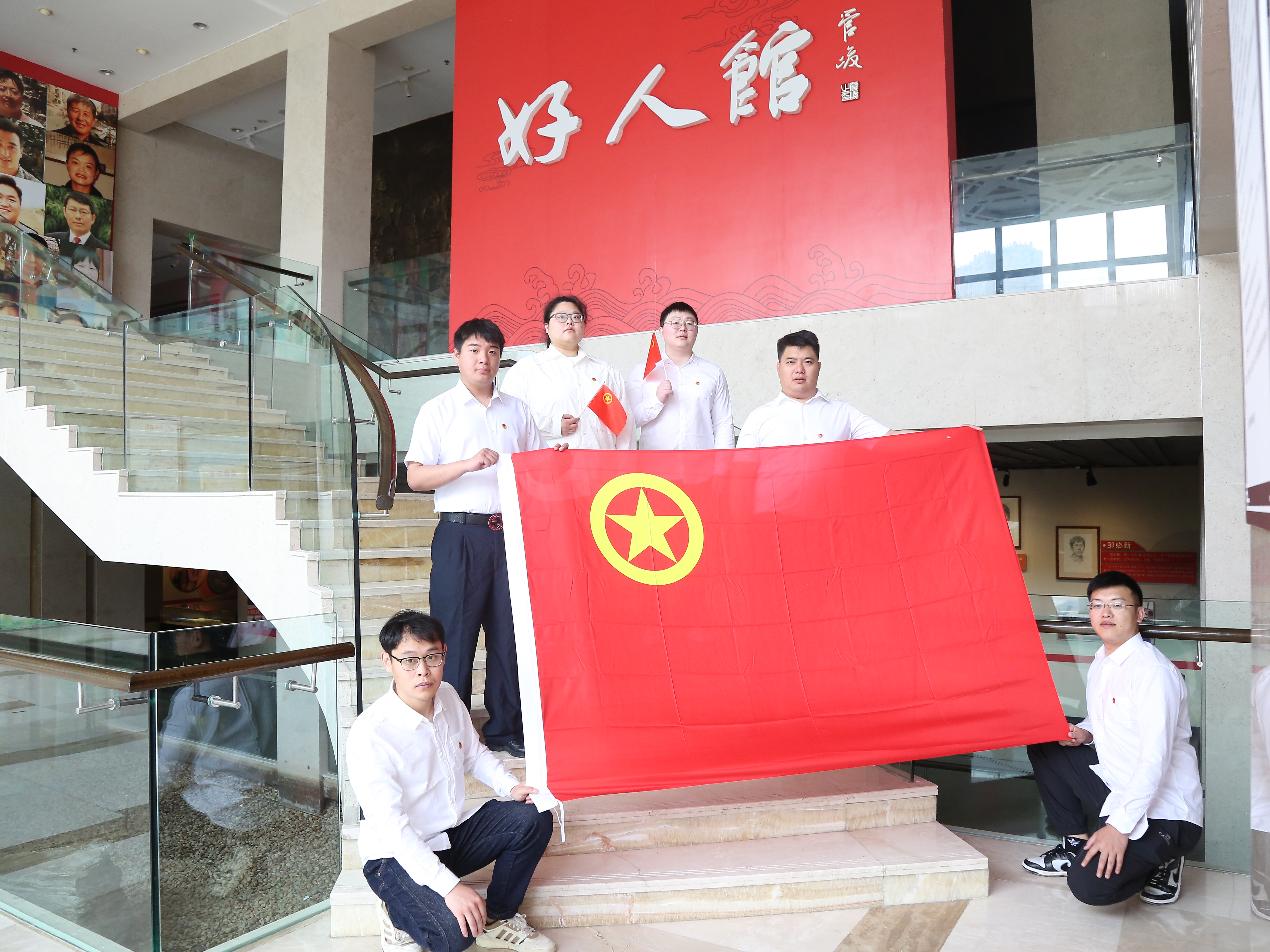 正在上传...