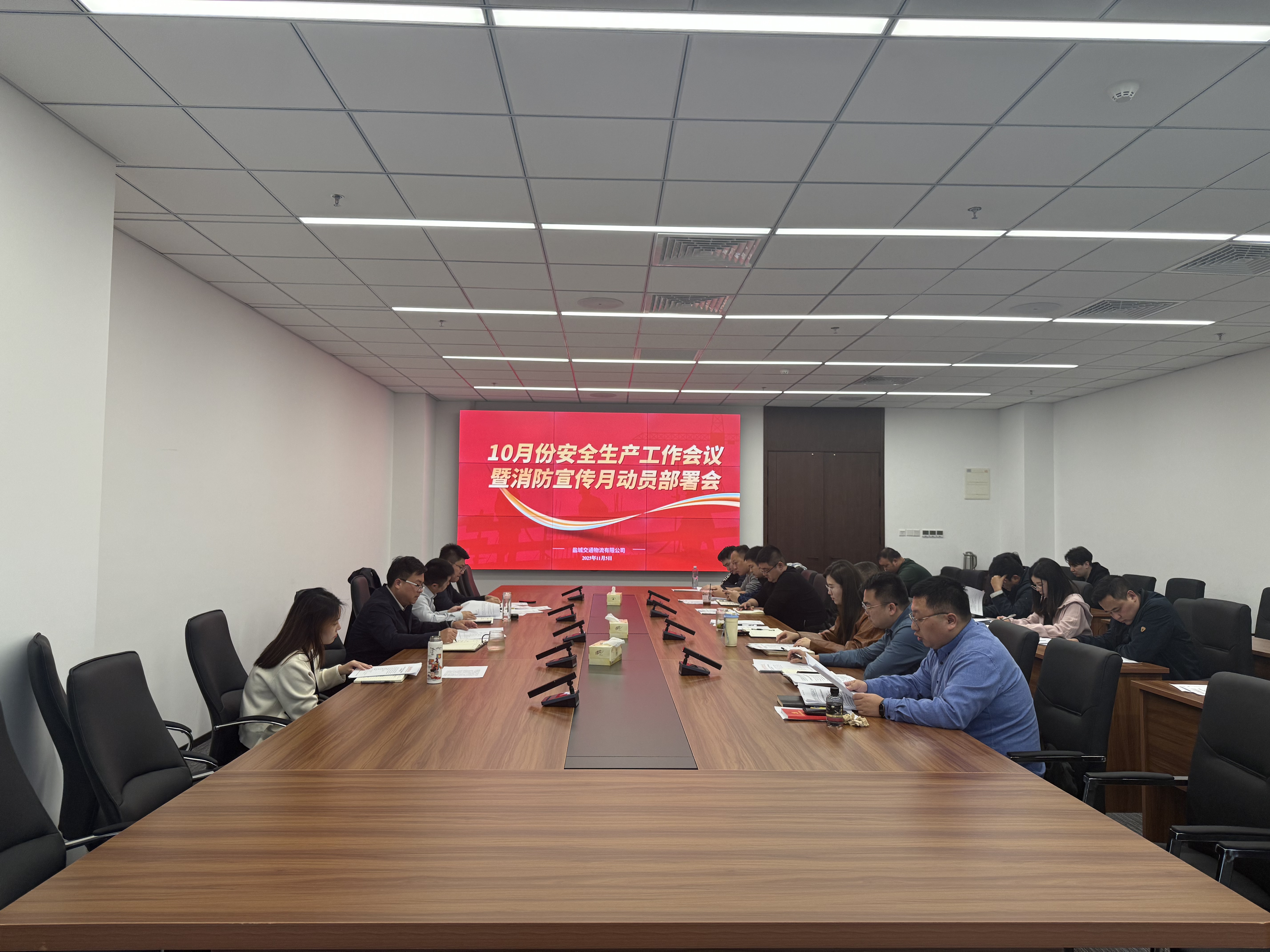 590b415822a1362553d5b19e4e387c91.jpg 590b415822a1362553d5b19e4e387c91.jpg