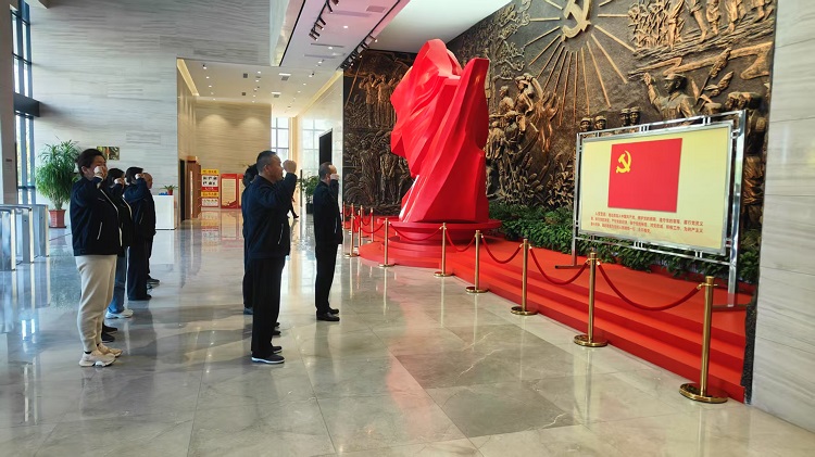 图3.jpg