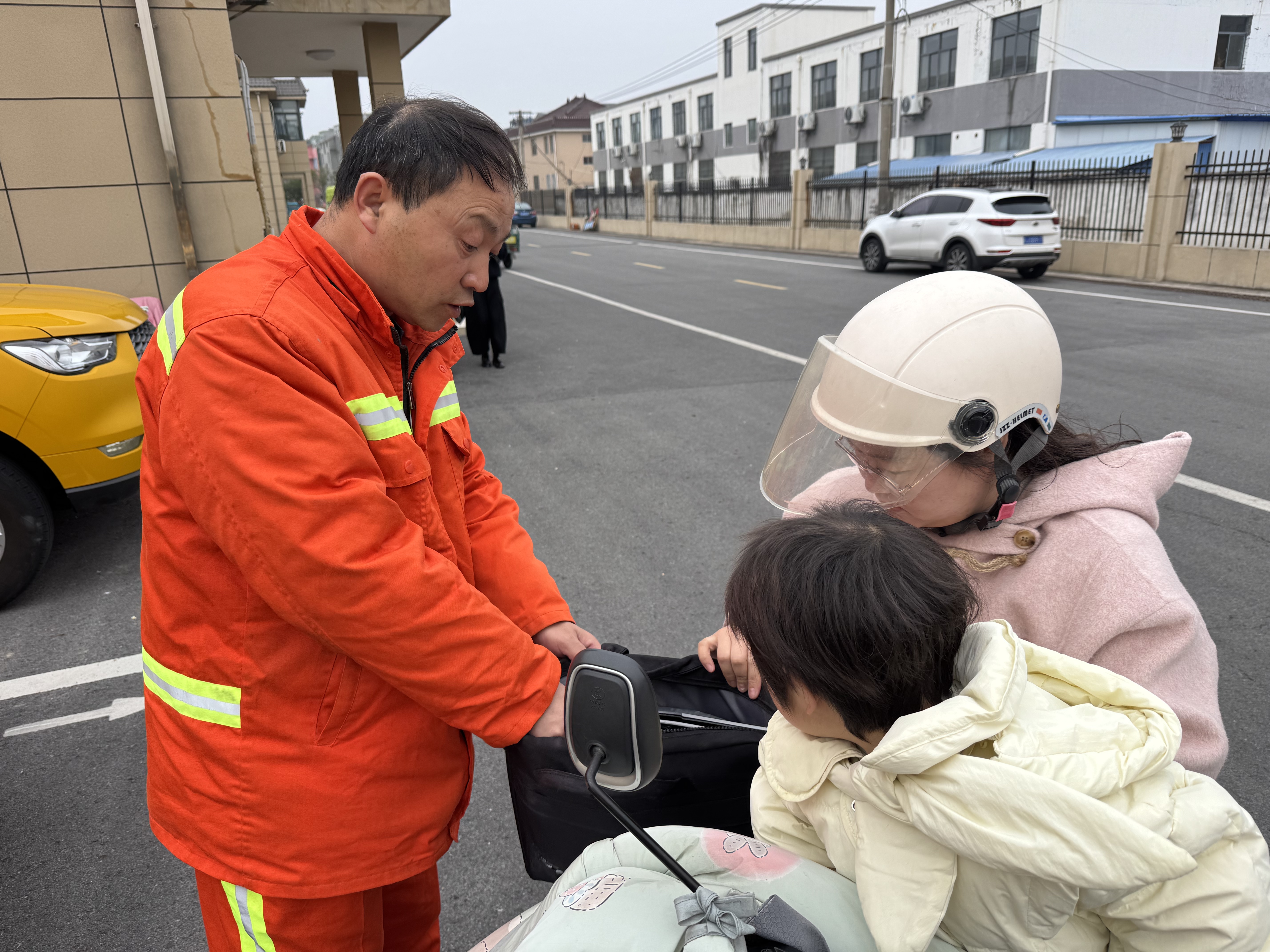 bc4b870a46540bba276949a26761226f.jpg bc4b870a46540bba276949a26761226f.jpg